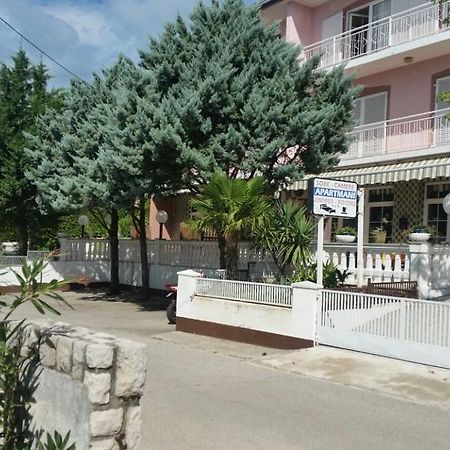Apartmani Royal Zganec 크리크베니카 외부 사진